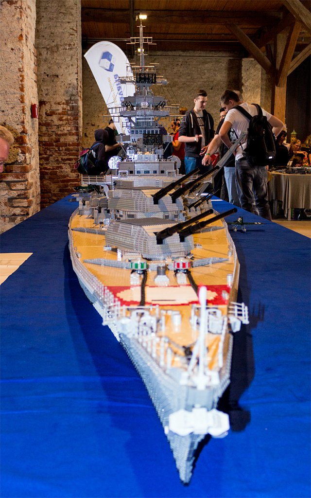Schlachtschiff "Bismarck" aus Lego I